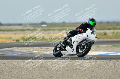 media/Apr-18-2025-TrackDaz (Fri) [[45f5874c44]]/C Group/Session 1 (Turn 7)/